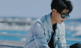 黄子韬之前爆料恋情视频,揭秘明星背后的甜蜜瞬间