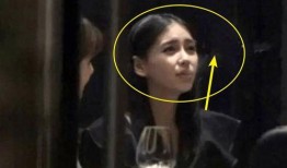 杨颖抽烟谁爆料的啊视频,揭秘明星私生活争议瞬间